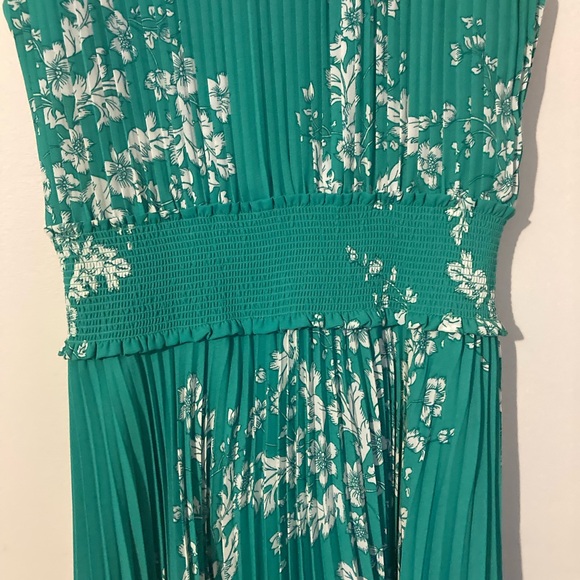 Nanette High Neck Knee Length Dress. - Picture 2 of 7